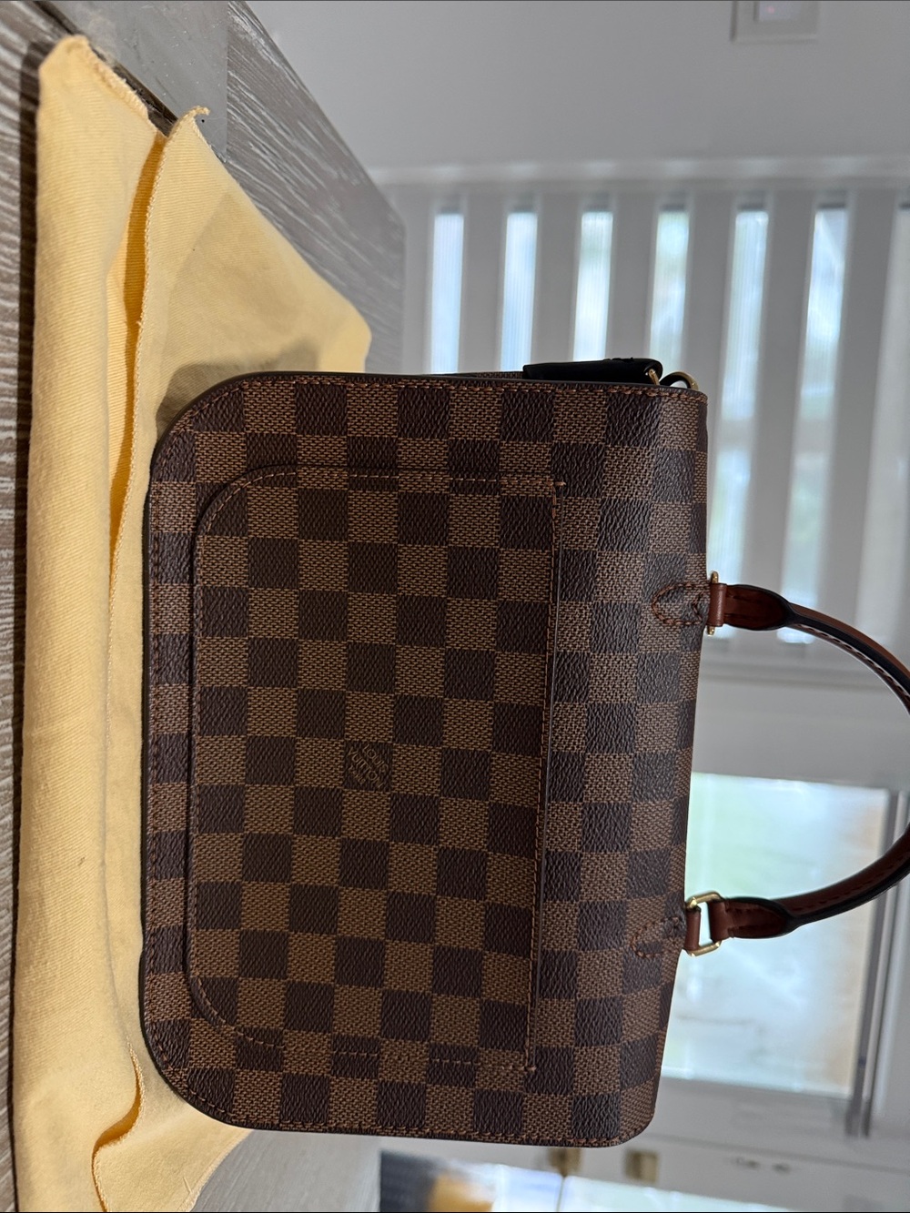 Louis Vuitton Brown Checkered Crossbody with Black Panel and Cream Buckle - Picture 5 of 14